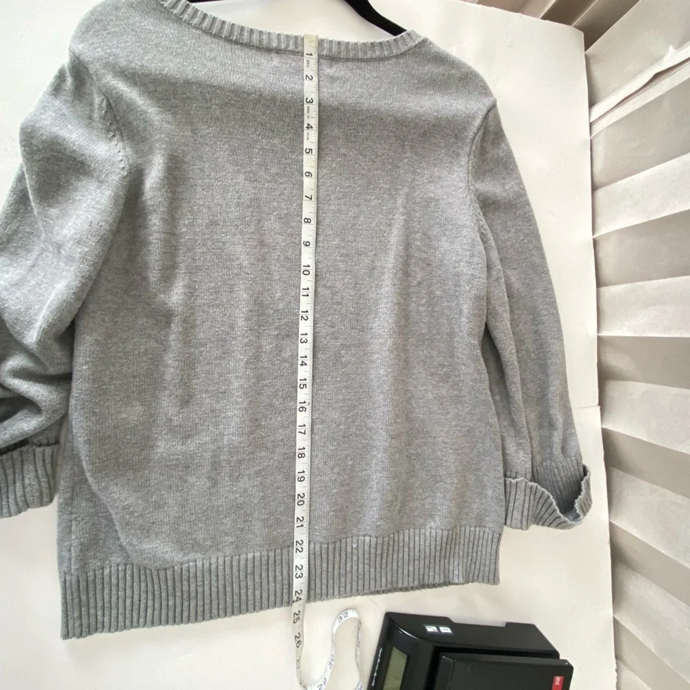Karen Scott Sizes L 100% cotton Heather Gray Button-Accent Sweater
